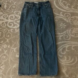Abercrombie 90s relaxed jean high rise 4s